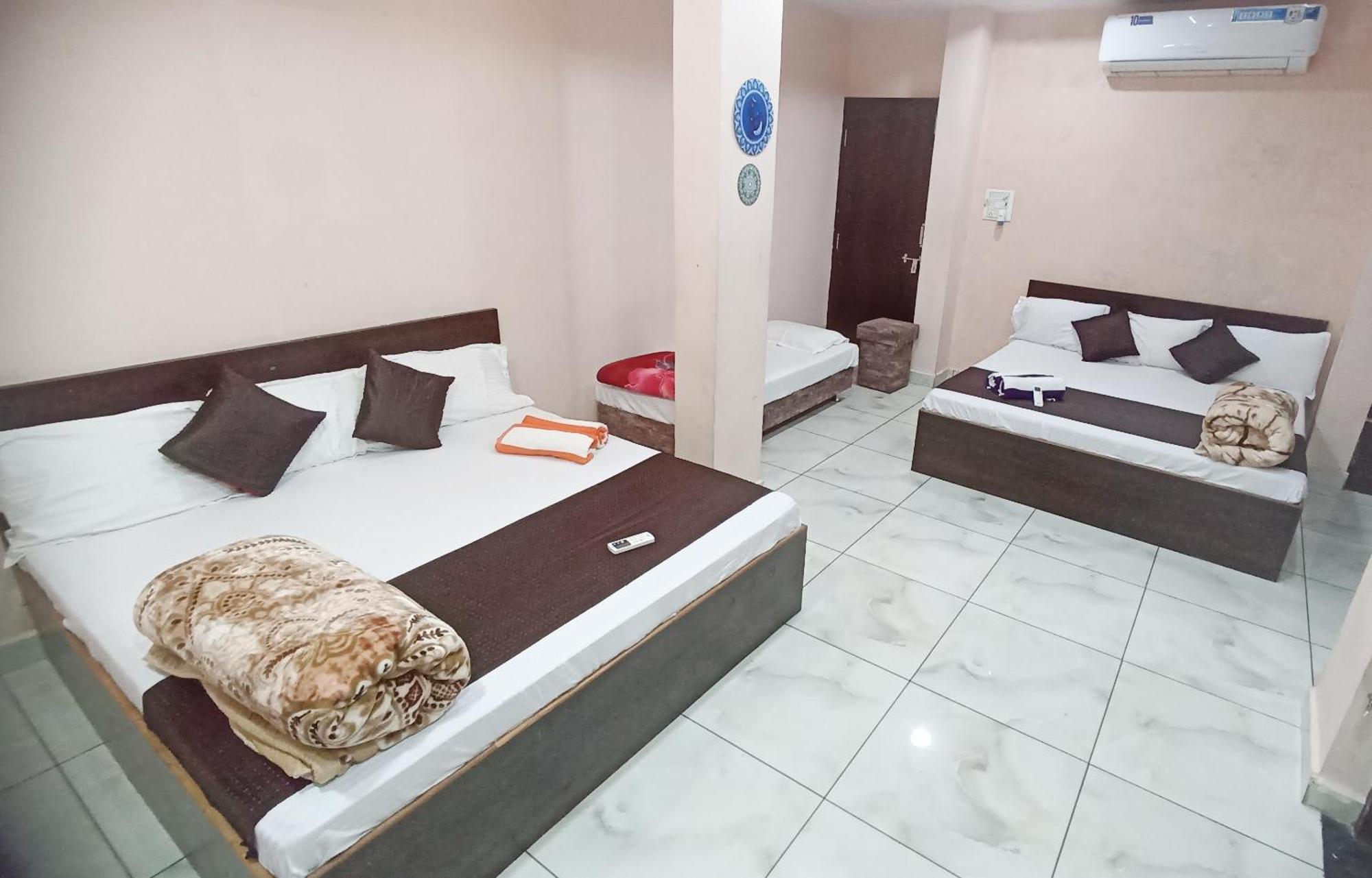 Hotel Shree Krishna Palace Ujjain Exterior photo